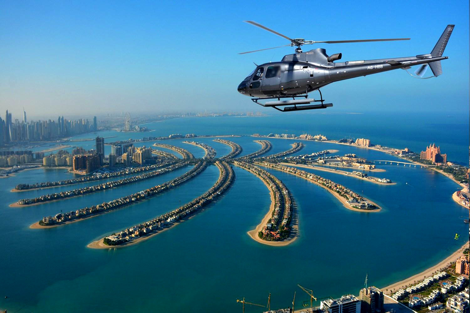 Вертолётная прогулка над Дубаем