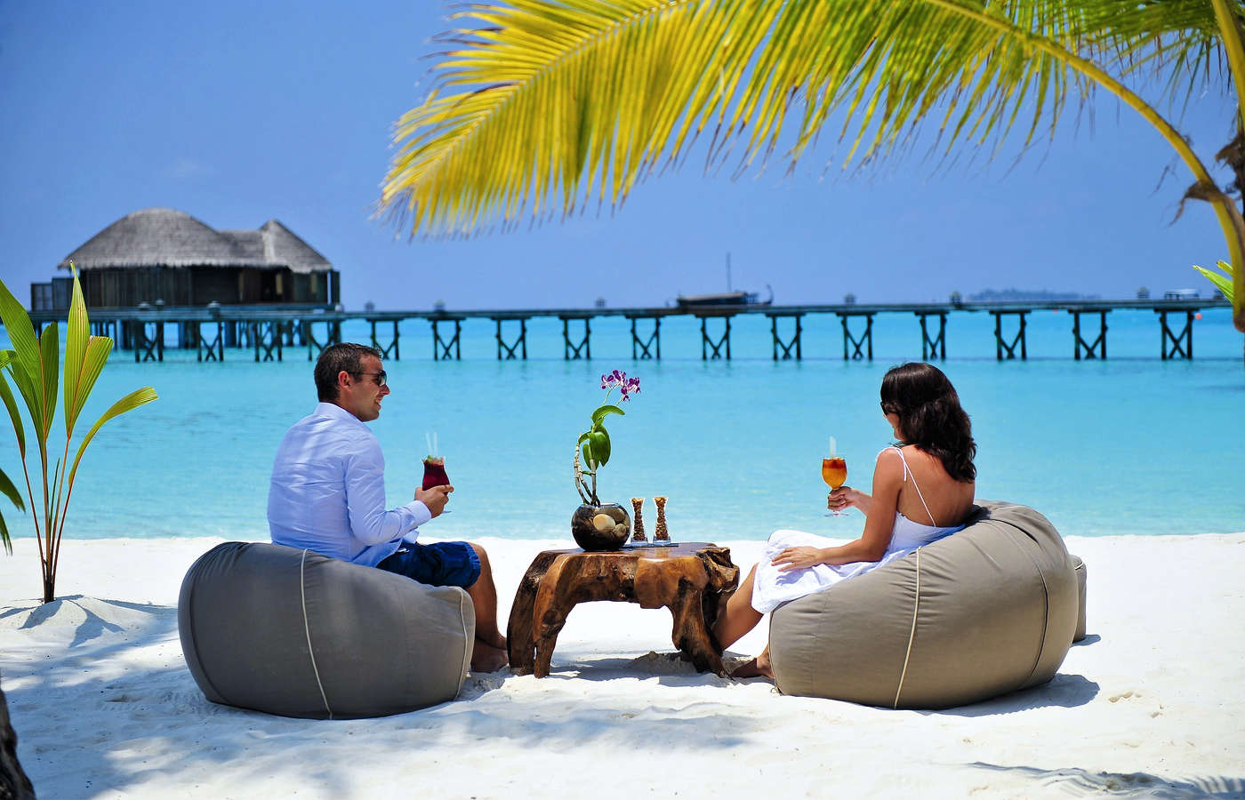 Мальдивы, ресторан на пляже
