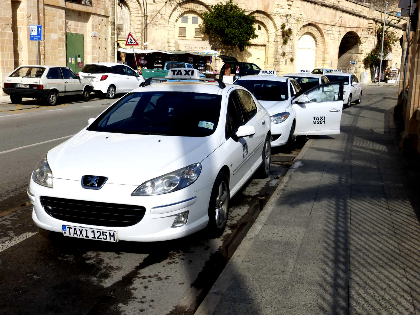 Типичное такси Мальты