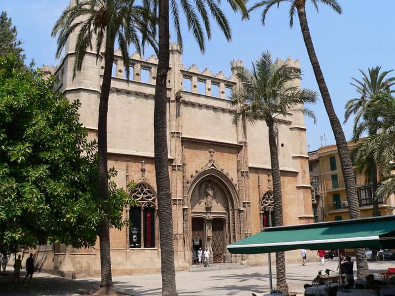 palma-de-maiorka-foto-gde-49b7.jpg