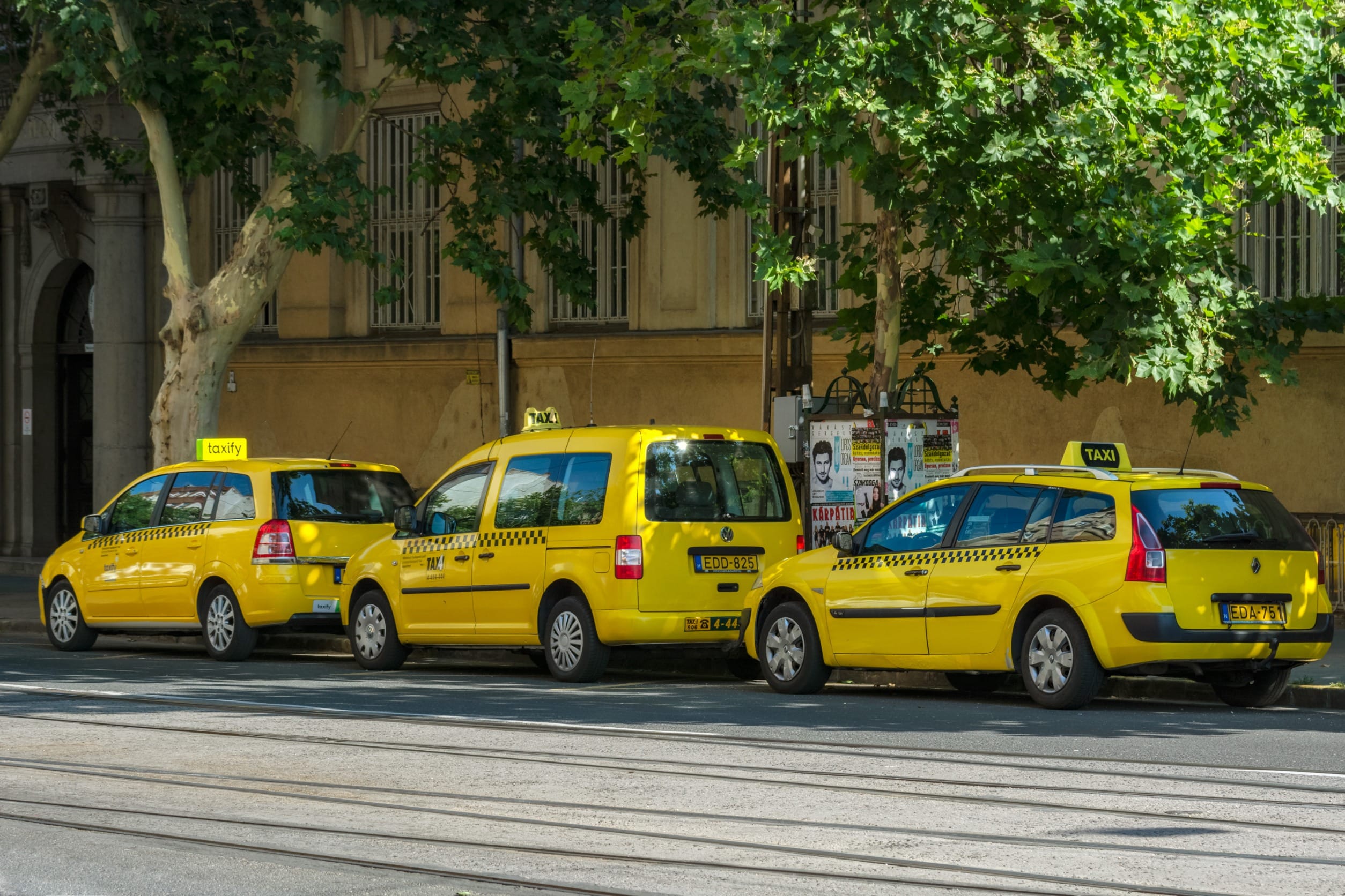 Такси на улицах Будапешта