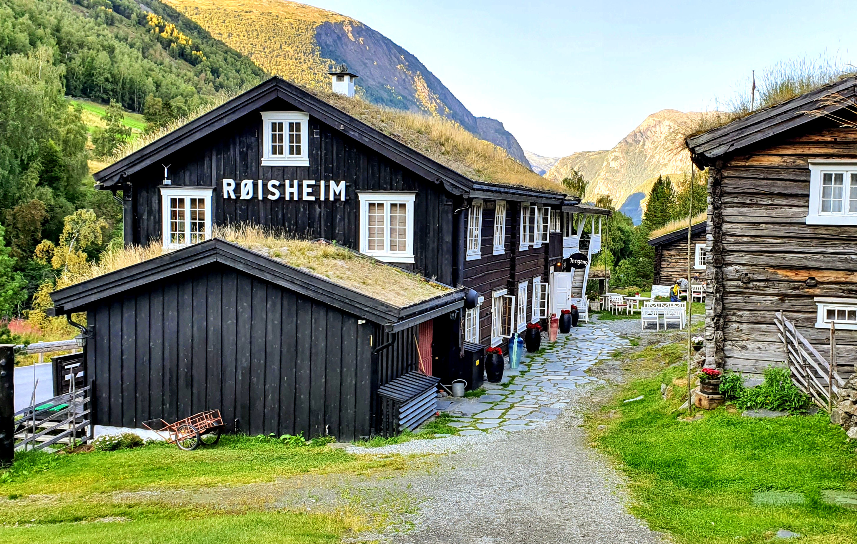 Отель Røisheim в Ломе