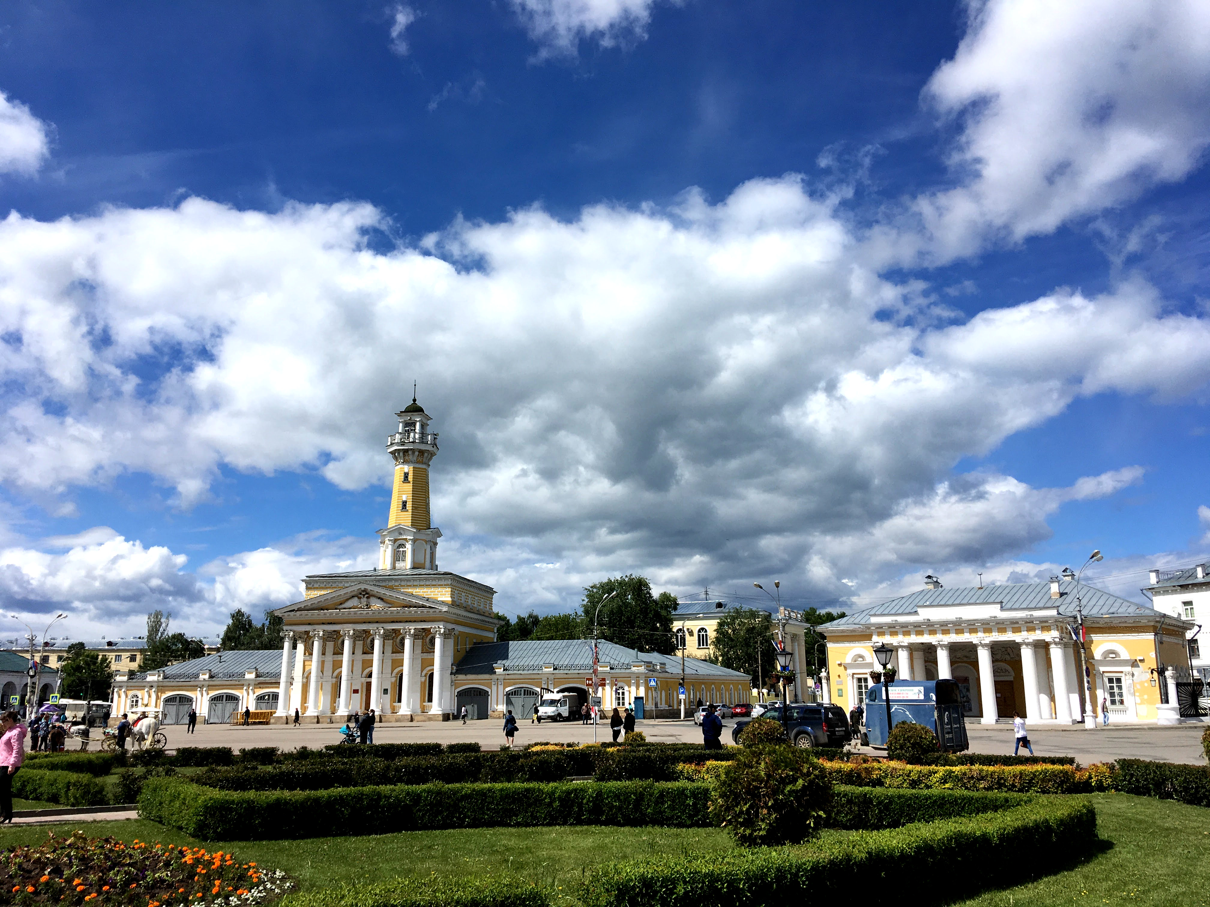 Сусанинская площадь