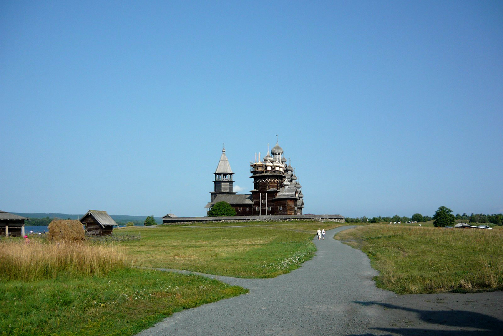 Остров Кижи и его памятник русскому деревянному зодчеству