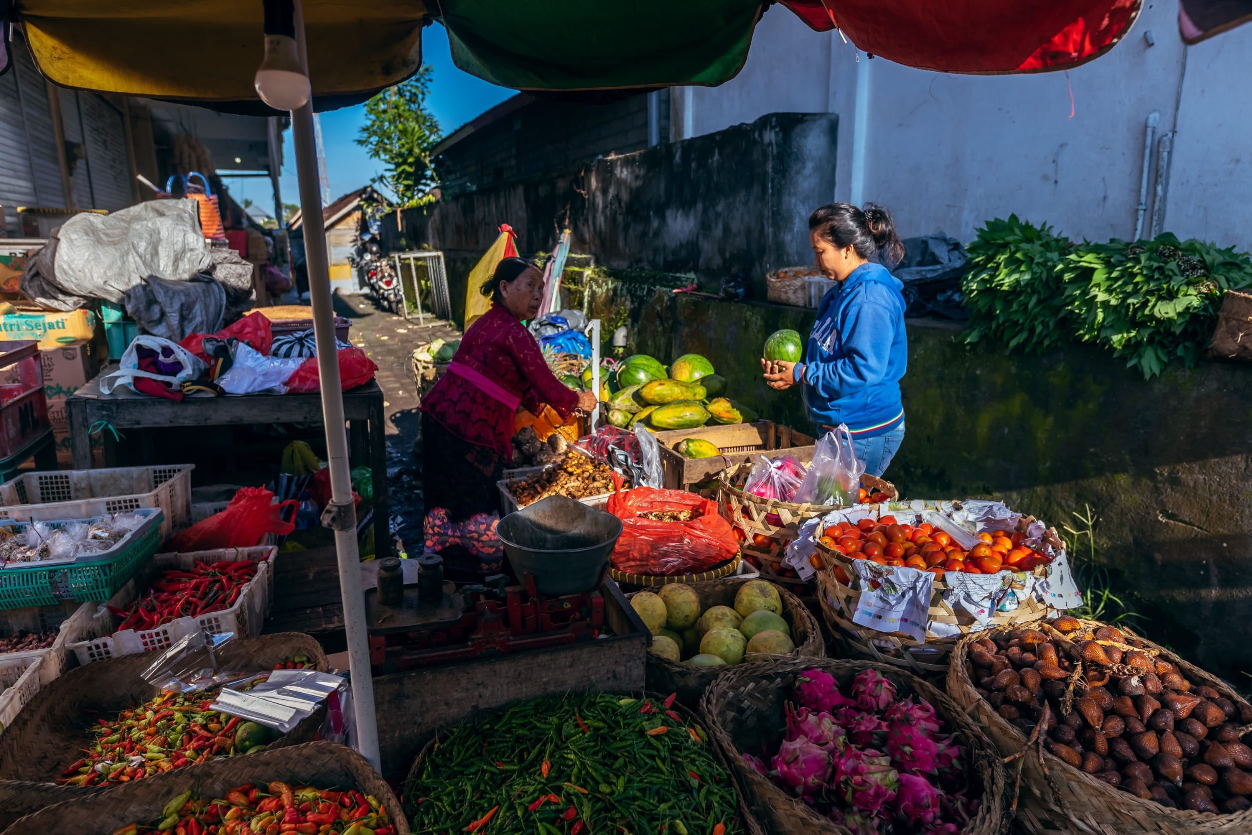 Традиционный балийский утренний рынок в Убуде