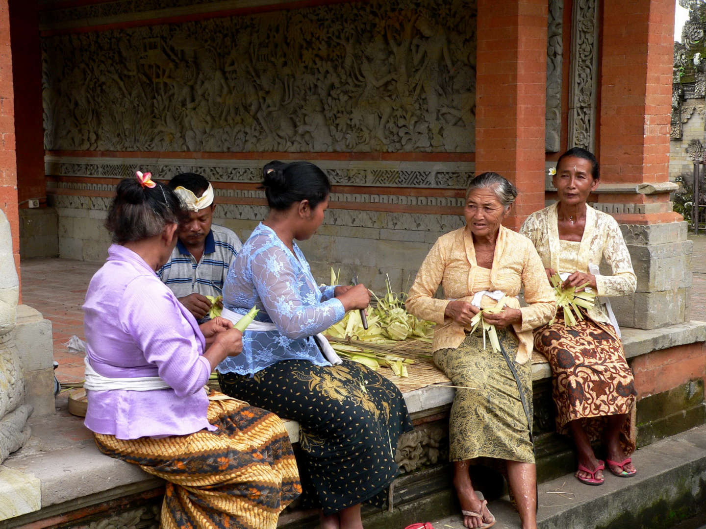 Индонезия местные жители