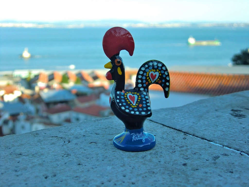 Фигурка петушка Барселуша, отличный сувенир из Португалии