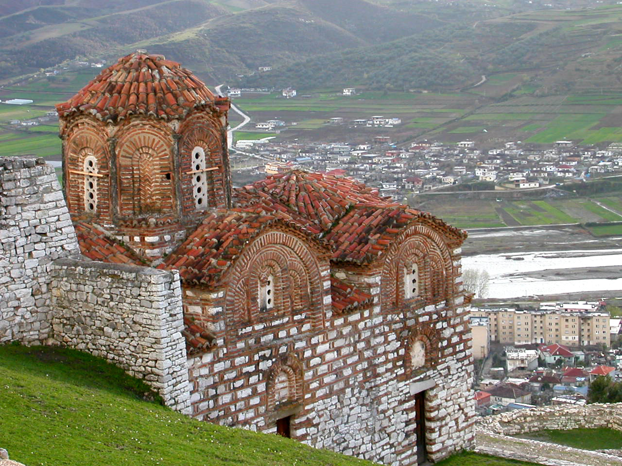 Церковь Святой Троицы, Берат