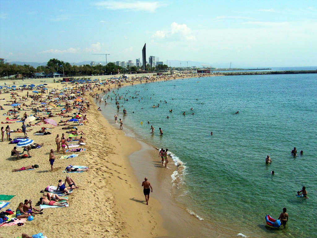Пляж Нова-Икария, Барселона, Испания