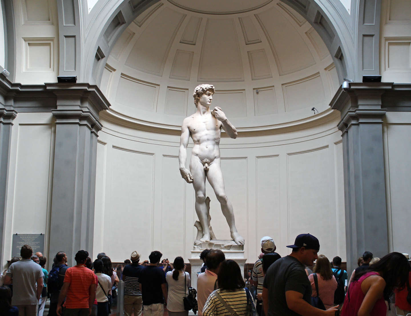Скульптура Давида Микеланджело в Галерее Академии Флоренции, Италия