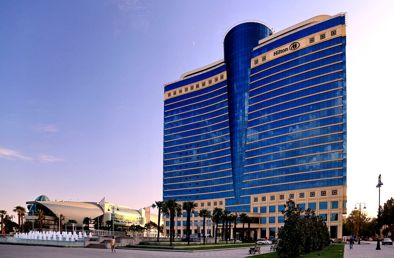 Hilton Баку
