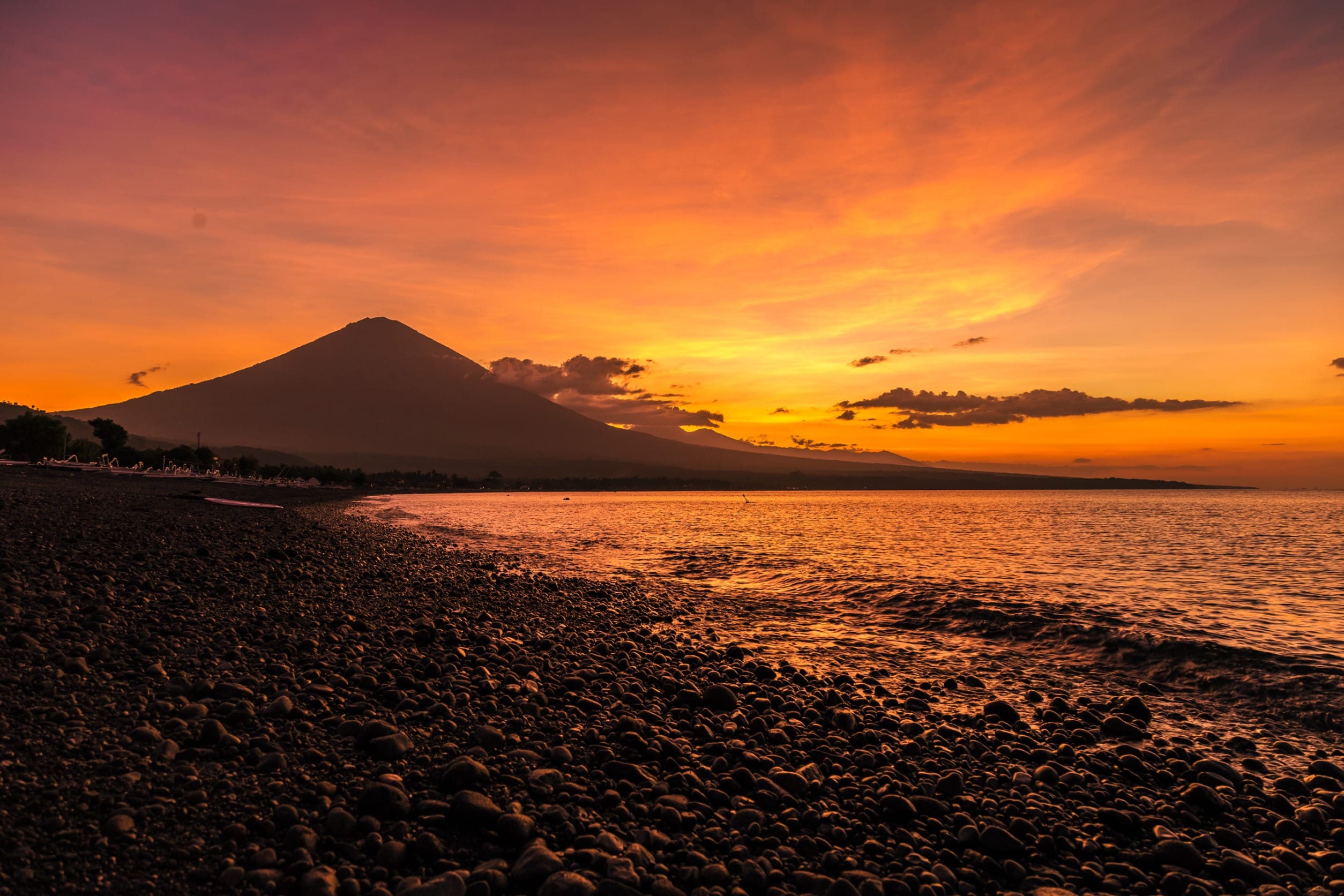 Большой вулкан Агунг на Бали
