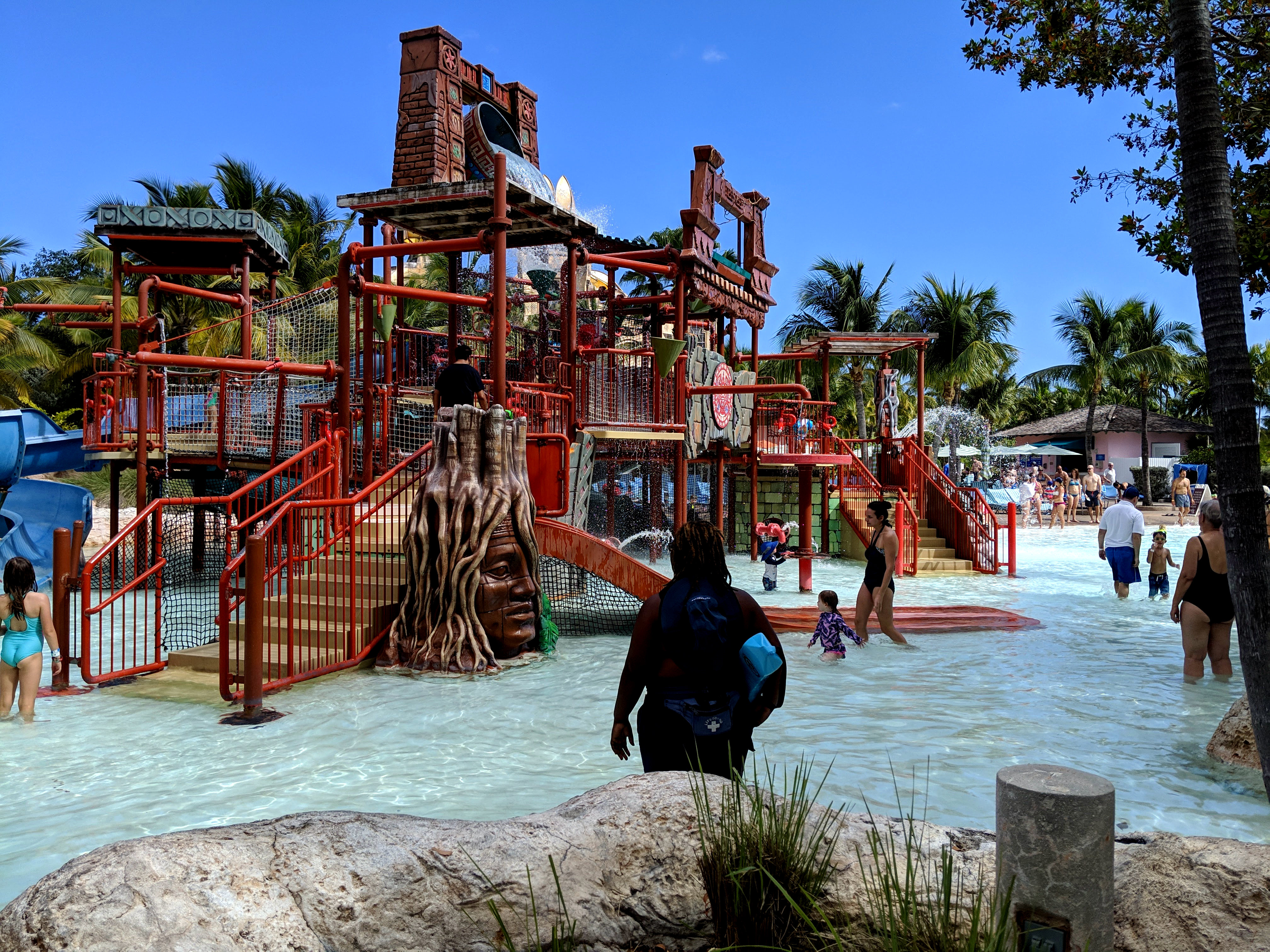 Аквапарк Paradise Island