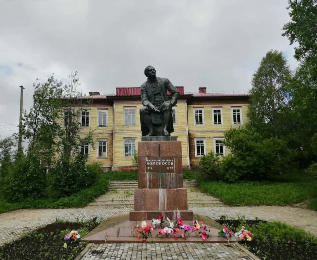 Путешествие в Холмогоры и с. Ломоносово (на родину М.В. Ломоносова) в  Архангельске Экскурсия