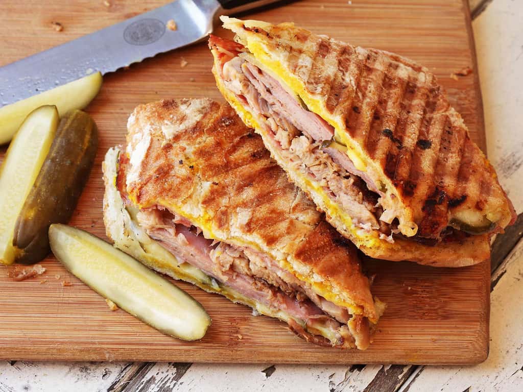Mixto, самый известный кубинский сэндвич
