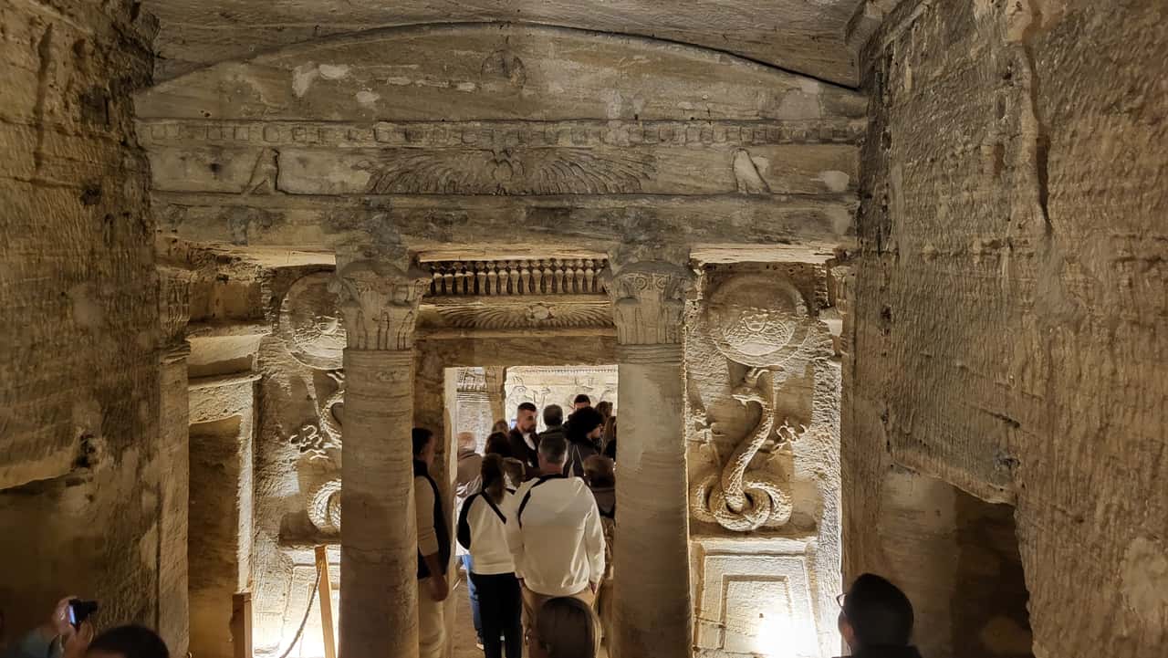 Наш гид Хелми действительно помог нам открыть Александрию, ответил на множество вопросов и рассказал много нового.