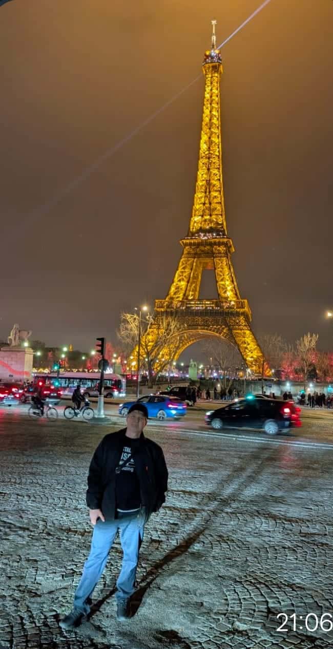 Всё прошло идеально! Александр профессионал своего дела, отлично знает историю, хорошо рассказывает. Отдельная благодарность, что Александр