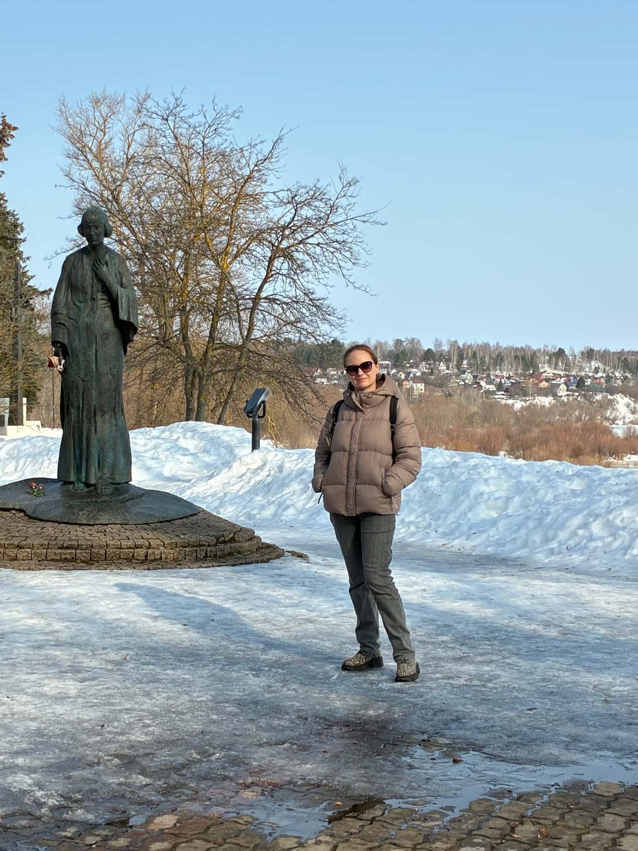 Неизгладимые впечатления произвела Таруса. Благодаря гиду Юлии, за 4 часа мы познакомились с основными достопримечательностями. Хочется