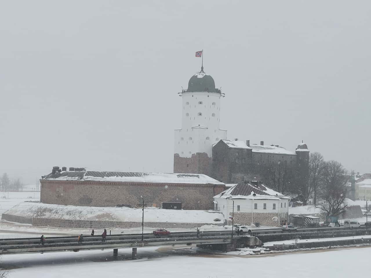 Замечательная гид Любовь провела классную интересную экскурсию! Очень понравилось, что прошли точки, в которых, судя по