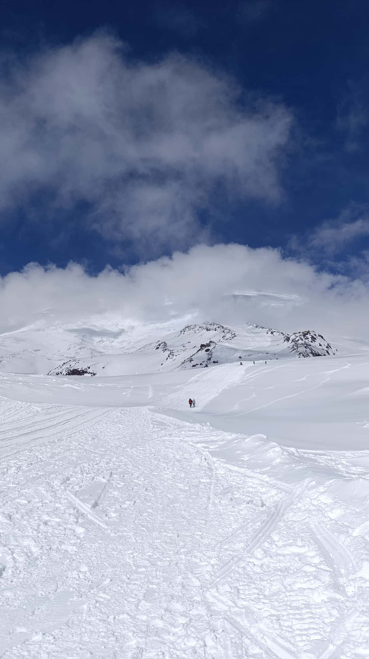 Всё отлично, гид Михаил приложил все усилия, что бы сделать наше путешествие самым удобным, комфортным и незабываемым, всё получилось!
