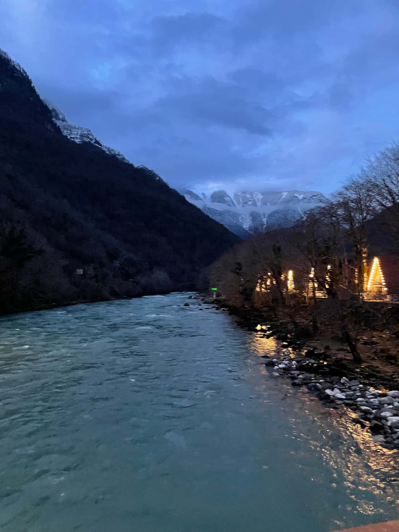 Всё прошло отлично, Даниэль, замечательный человек, очень интересно рассказывает, как говориться от и до , от