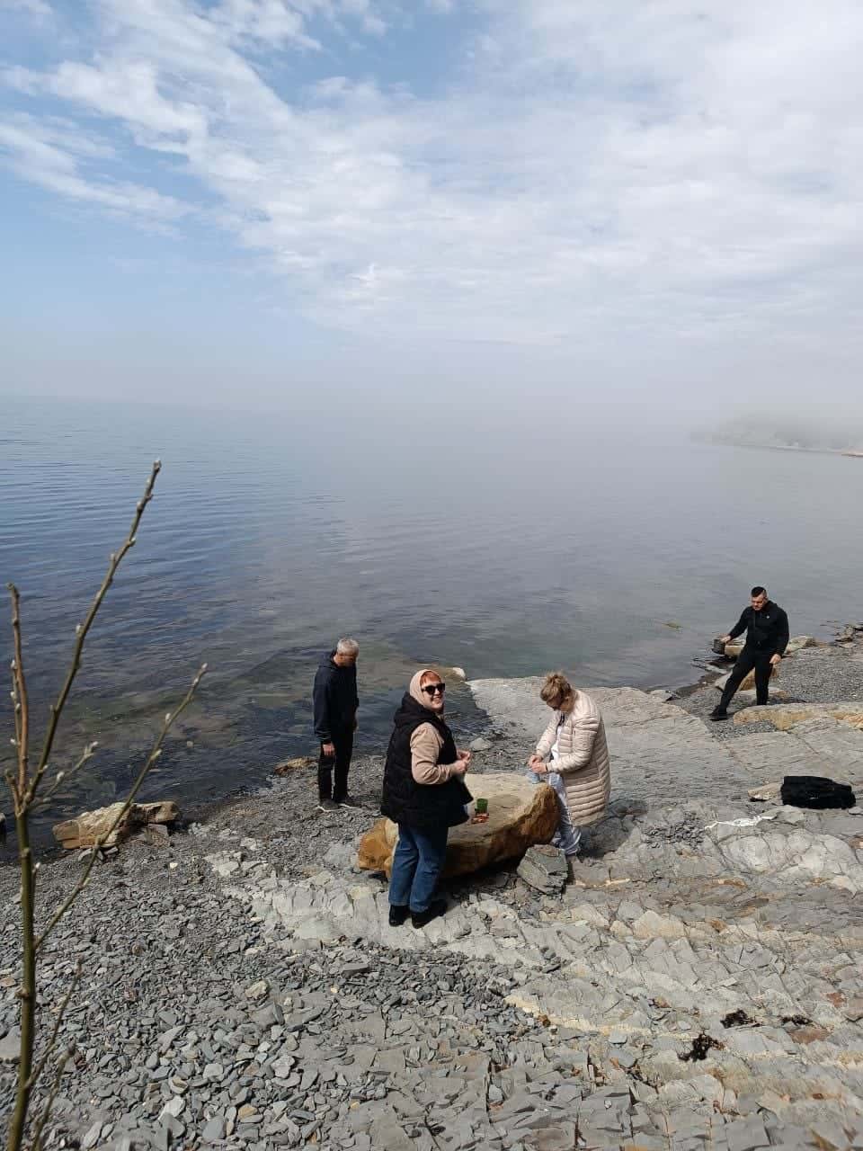 Эрудиция, пунктуальность, внимательное отношение к гостям гида Андрея Головинского заслуживает высших оценок!!! Путешествие на мыс Агрия