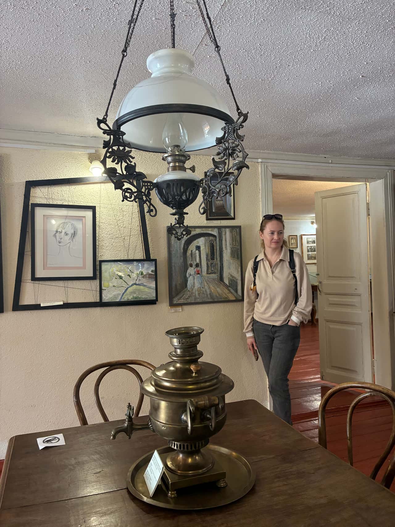 Неизгладимые впечатления произвела Таруса. Благодаря гиду Юлии, за 4 часа мы познакомились с основными достопримечательностями. Хочется