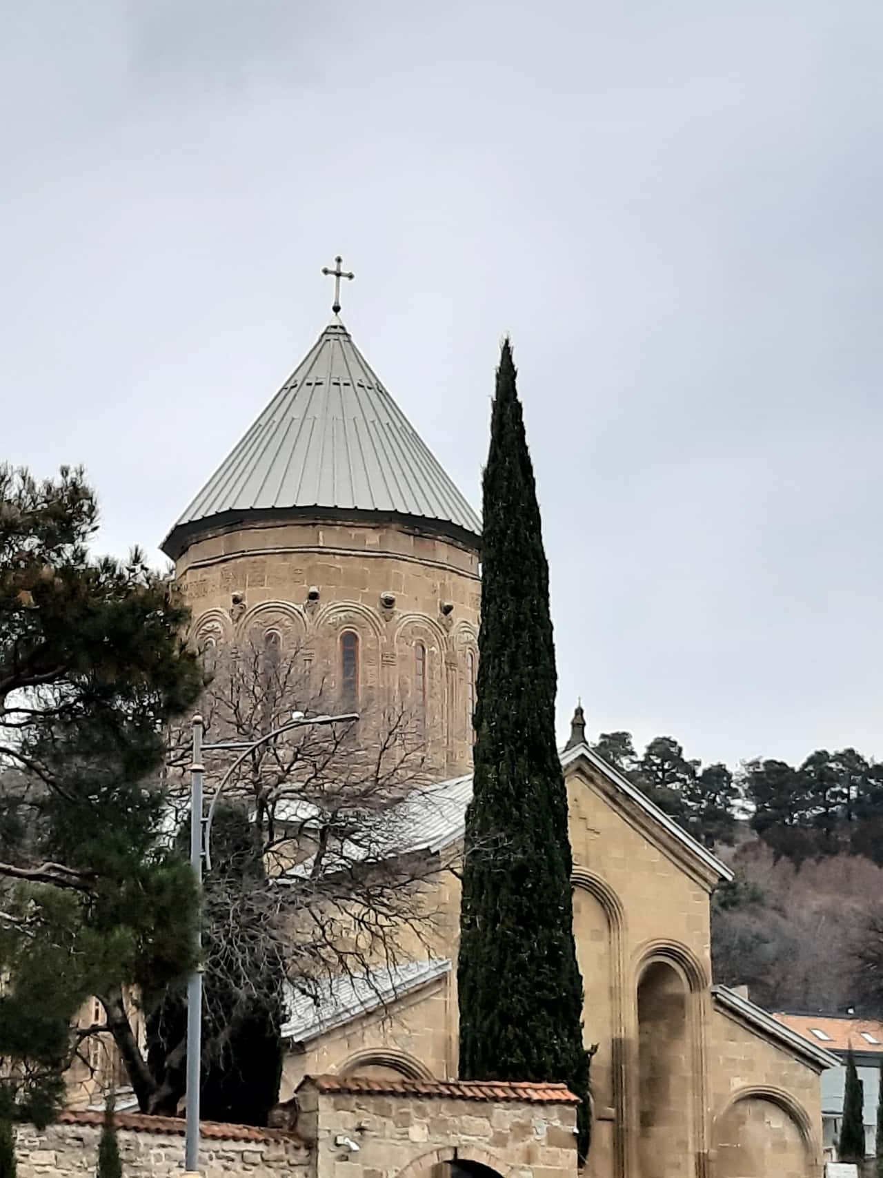 Экскурсия понравилась, автобус комфортабельный, темп экскурсии спокойный и размеренный: все успели неспеша посмотреть, погулять, купить сувениры,