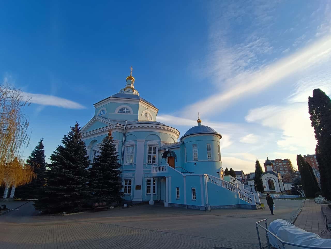 Нам всё очень понравилось и организация и сама экскурсия и экскурсовод.
