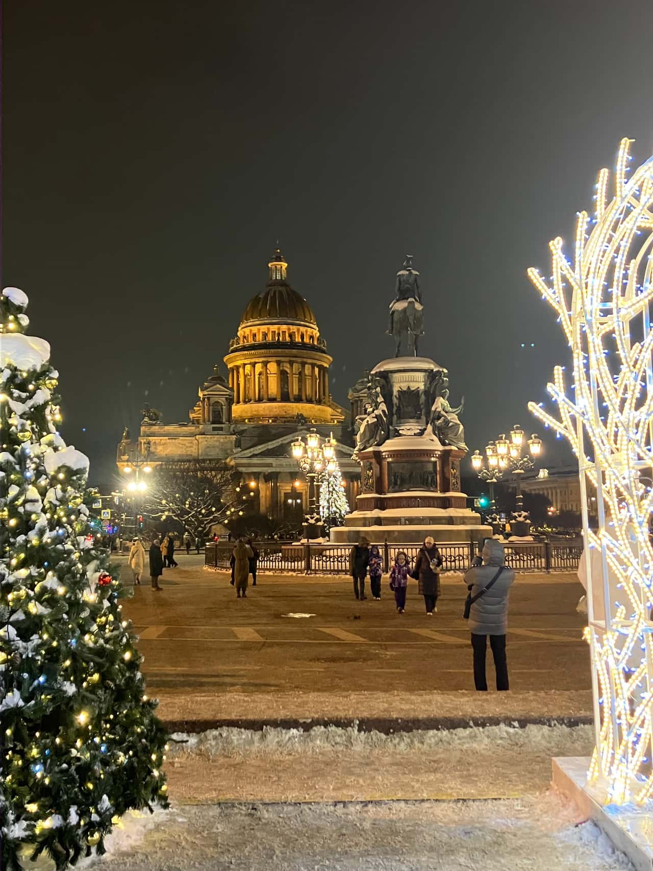 Были на экскурсии 6 января с Кириллом. 