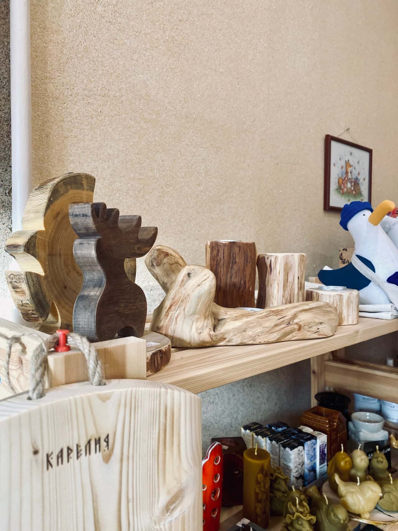 Поиск интересных мест и занятий в городе Петрозаводск привели меня сегодня в одно замечательное место — Flanel&Ko 🎨 🧺.