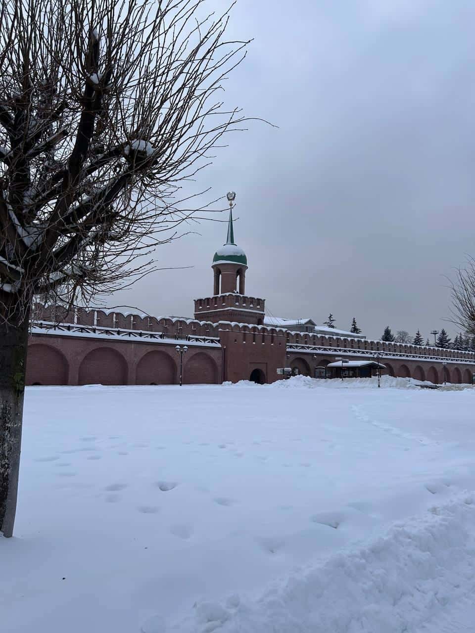 Спасибо большое за уделенное время и экскурсию! Было интересно и познавательно, много интересных фактов о городе. Время пролетело незаметно!