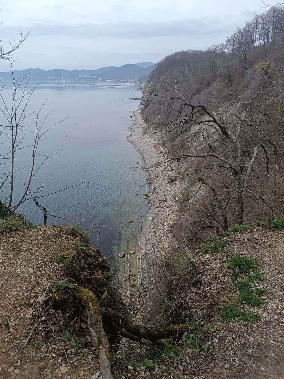 Эрудиция, пунктуальность, внимательное отношение к гостям гида Андрея Головинского заслуживает высших оценок!!! Путешествие на мыс Агрия