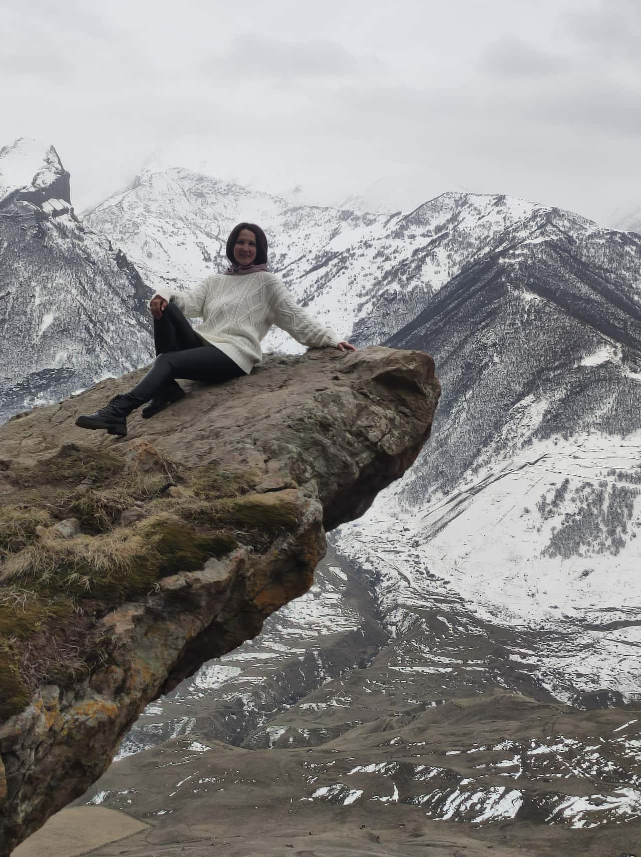 Всё отлично! Спасибо большое году Руслану. Отличный водитель, экскурсовод и фотограф в одном лице! Любящий свой