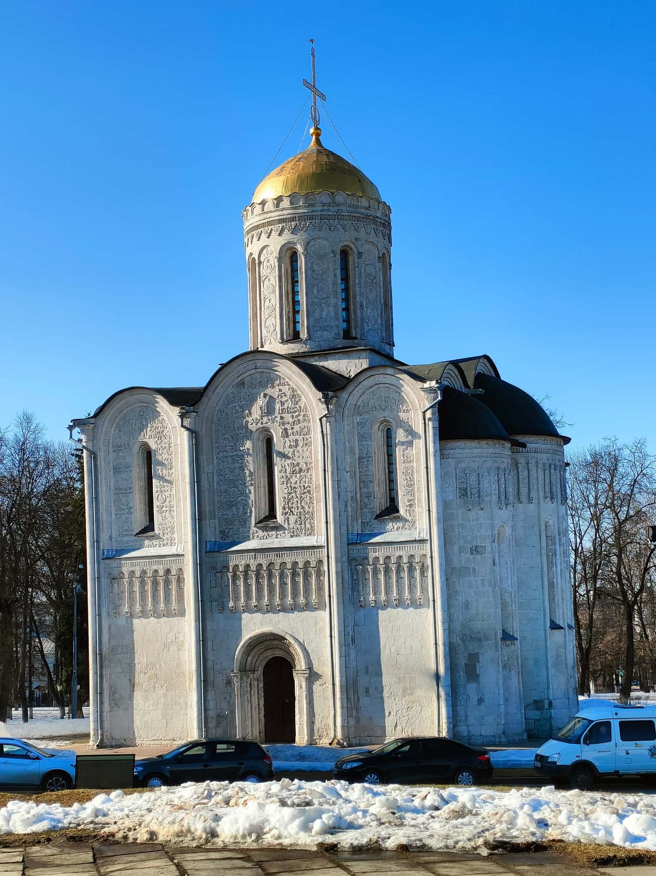Все очень понравилось. Особое спасибо Руфине. Замечательный экскурсовод!!!! Очень располагает к себе, много знает и очень