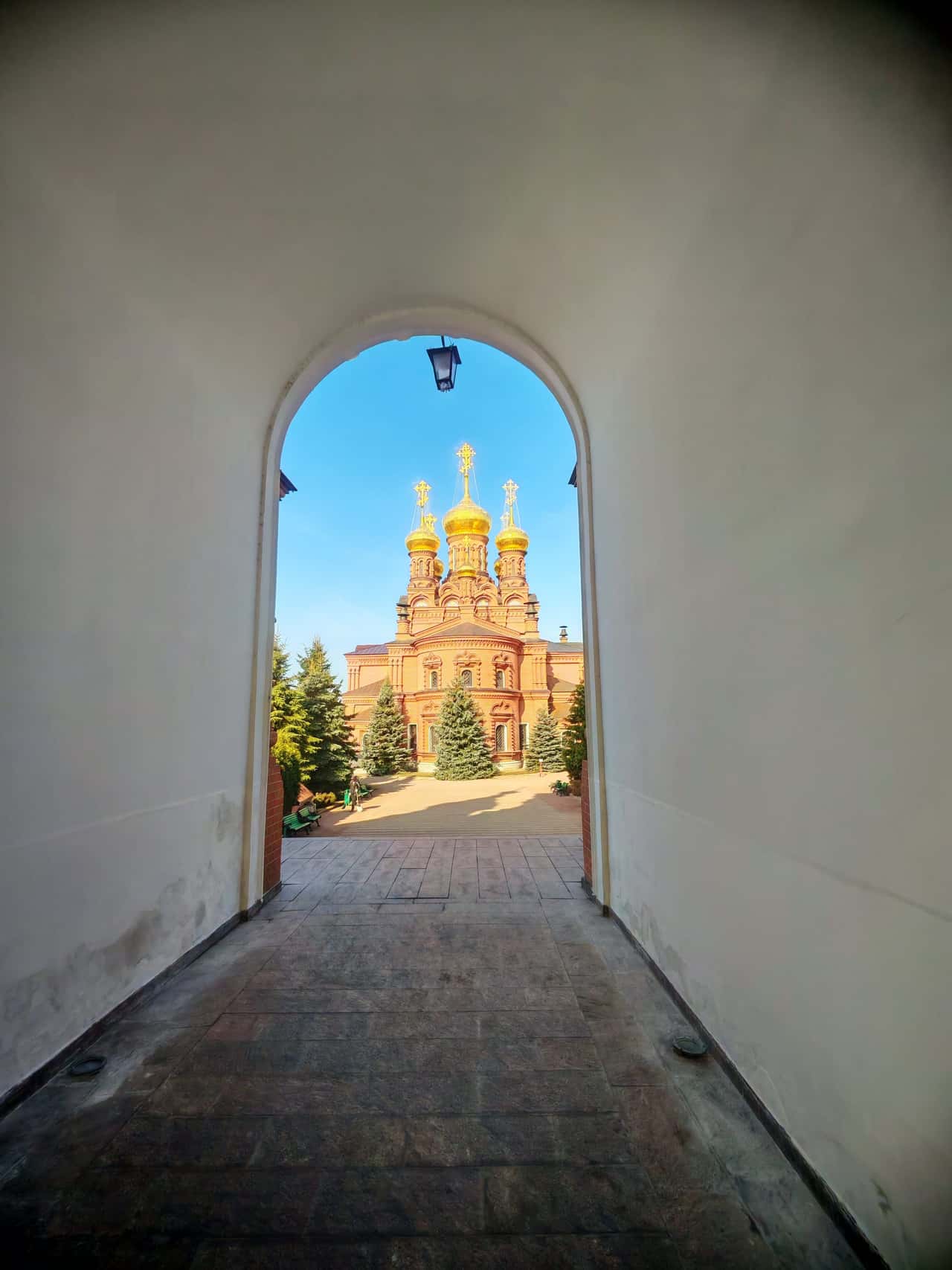 3х часовая поездка с интересным проводником по историческим местам Сергием Нерадонежским. Доброжелательный гид, комфортный автомобиль. Хорошее