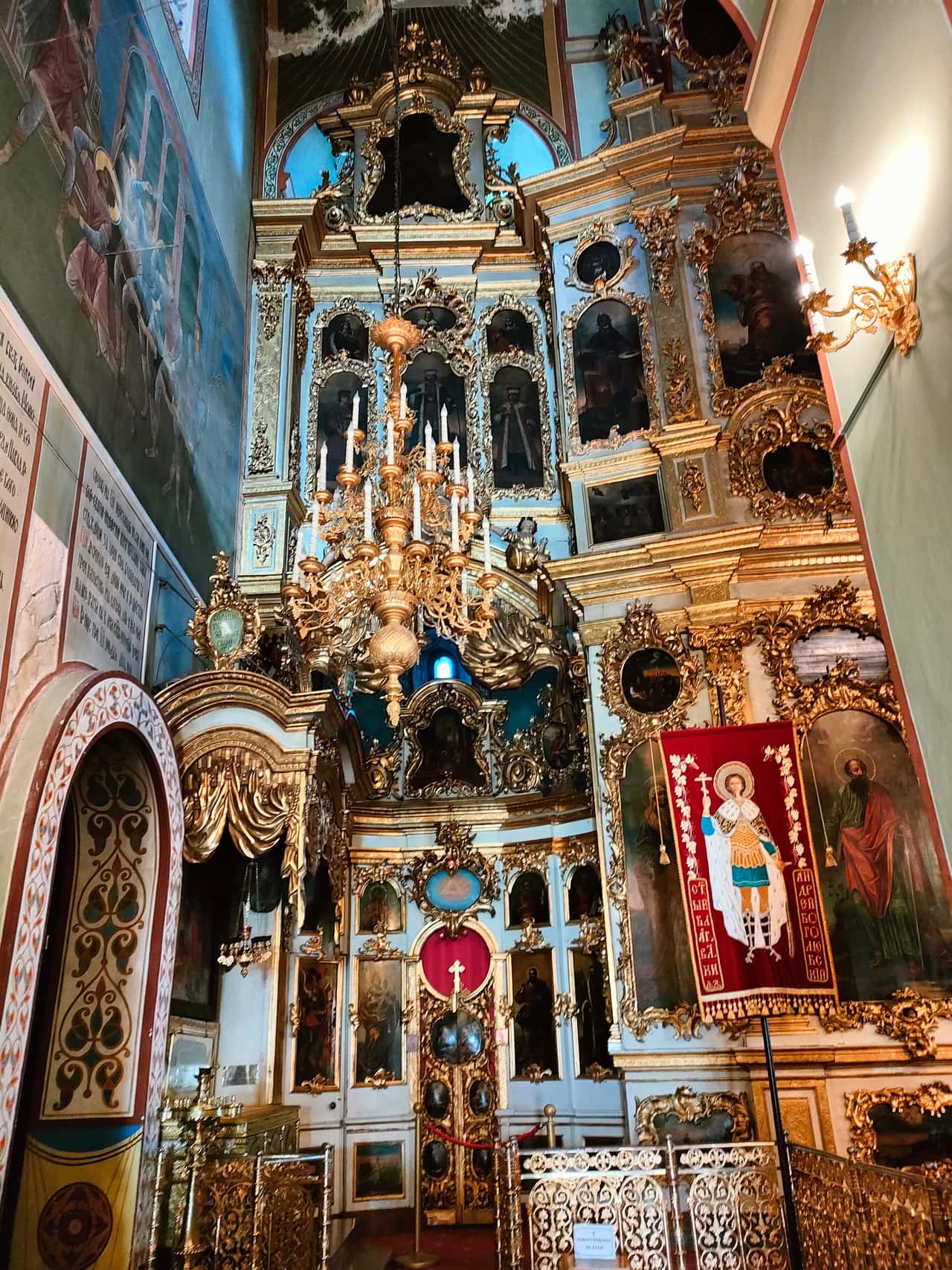 Все очень понравилось. Особое спасибо Руфине. Замечательный экскурсовод!!!! Очень располагает к себе, много знает и очень