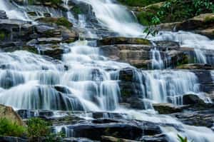 Mae Ya Waterfall (Маэ Йа)