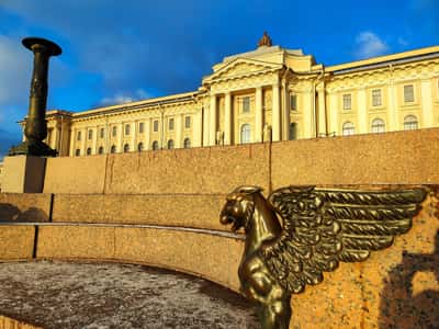 Академия художеств