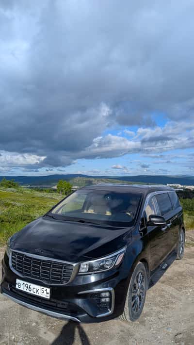 KIA Carnival 3