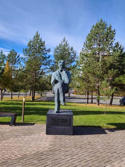 Памятник Тесла в Иннополисе