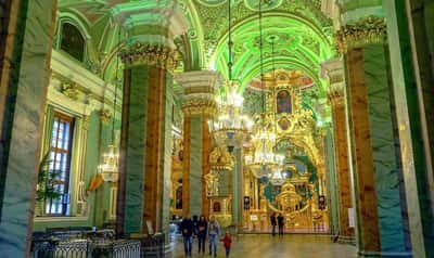 Прогулка по Петропавловской крепости
