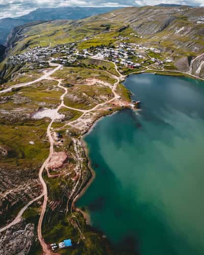 Хунзахский район: водопады, Каменная чаша, озеро