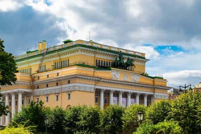 Прогулка по Петербургу с Николаем I