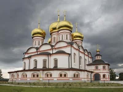 Легенды о славном Новеграде и живой воде (3 дня)