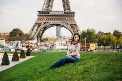 Уличная фотосессия у Эйфелевой башни