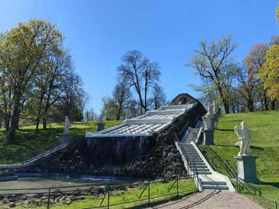 Прогулка по парку Петергофа: в царстве фонтанов