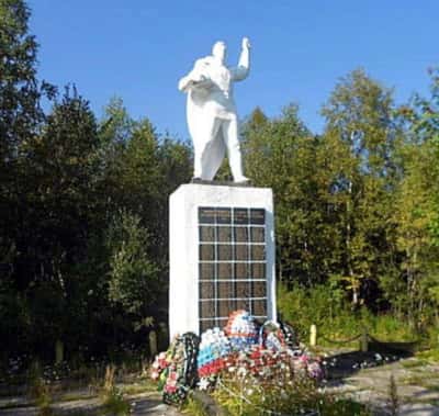 Авторский тур - Город Кола и водопад на реке Лавна