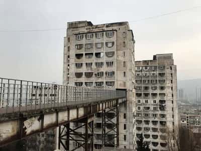 Брутальный Тбилиси: экскурсия по окраинам столицы