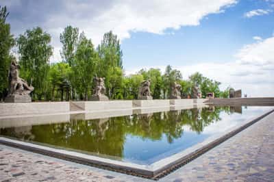 Групповая экскурсия «Мамаев курган: на высоте памяти»